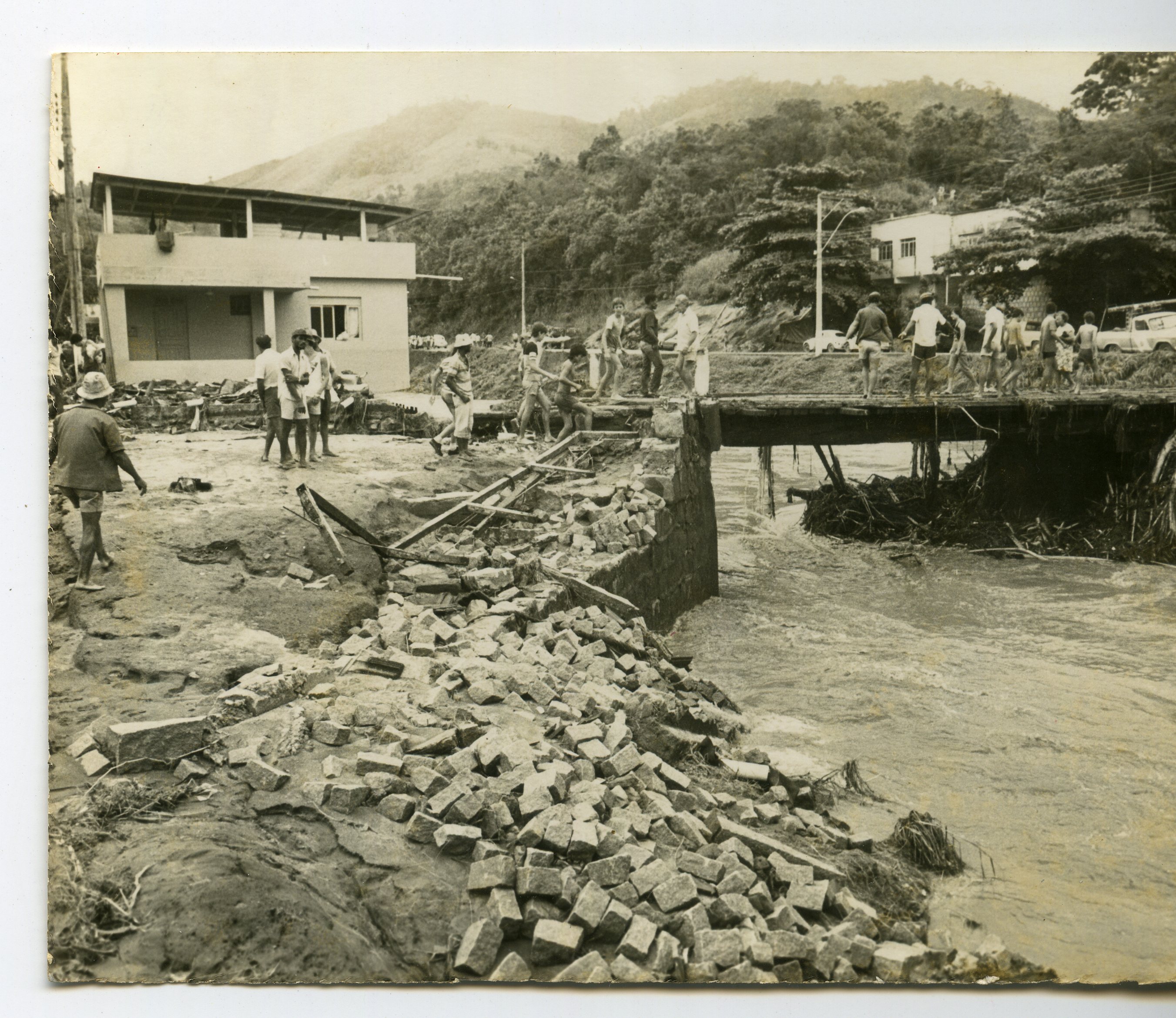 A Gazeta Chuva Em Iconha A Hist Ria De Destrui O Na Cidade Em