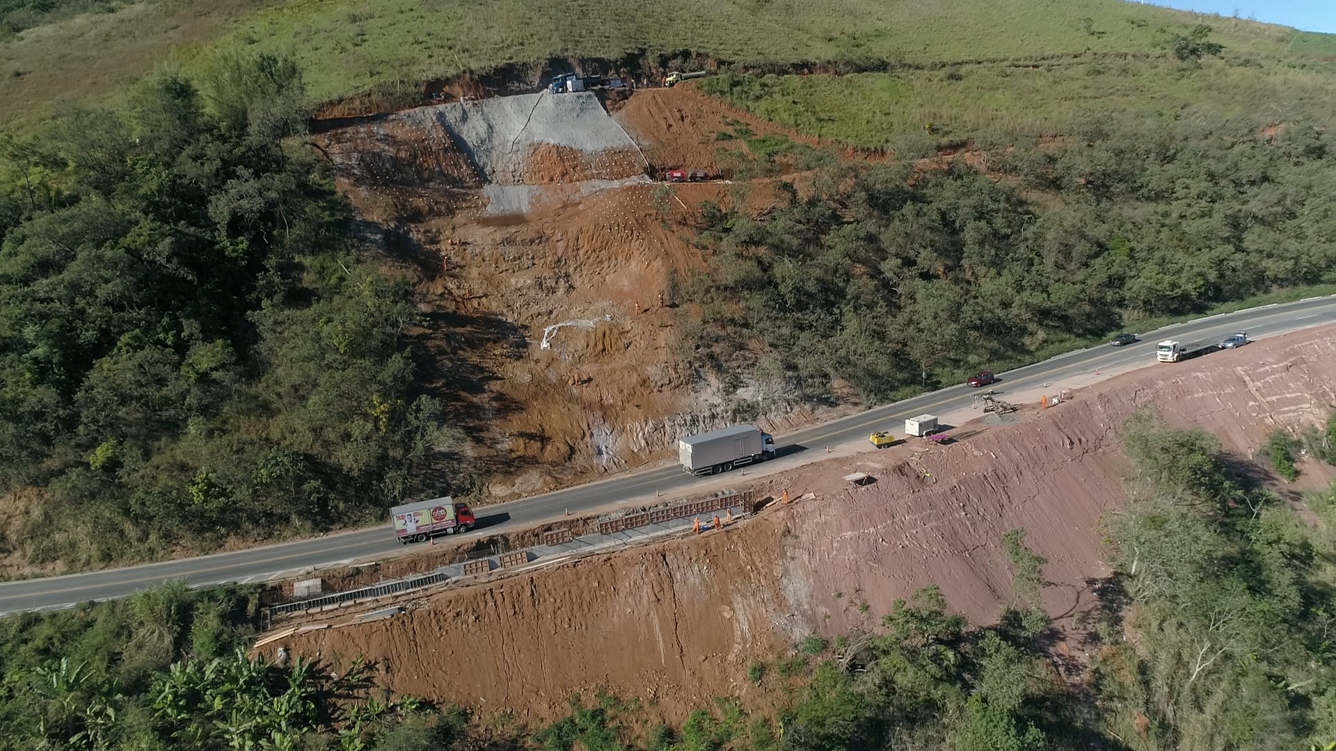 Drone Veja Detalhes Do Trecho Da BR 262 Interditado Para Obras A Gazeta