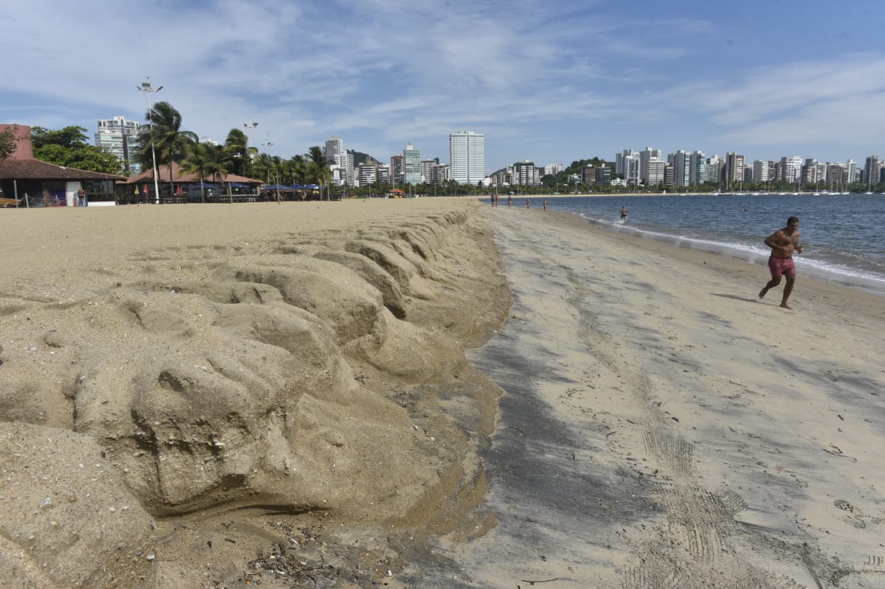 A Gazeta Menos De Um Ano Ap S Amplia O Da Faixa De Areia Curva Da