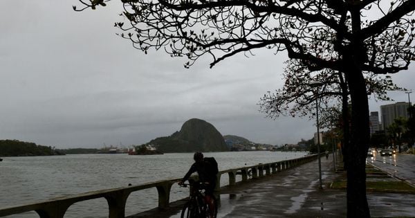 Fotojornalismo Agosto Se Despede Dia Chuvoso Em Vit Ria A Gazeta