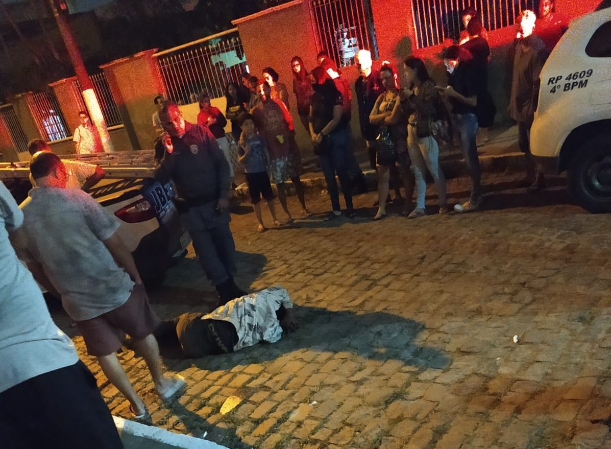 A Gazeta Homem Atropelado E Agredido Ap S Tentar Assaltar Mulher Em