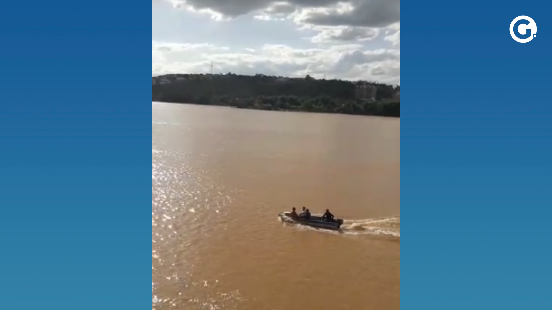 A Gazeta Vídeo homem pula no Rio Doce para escapar da polícia em