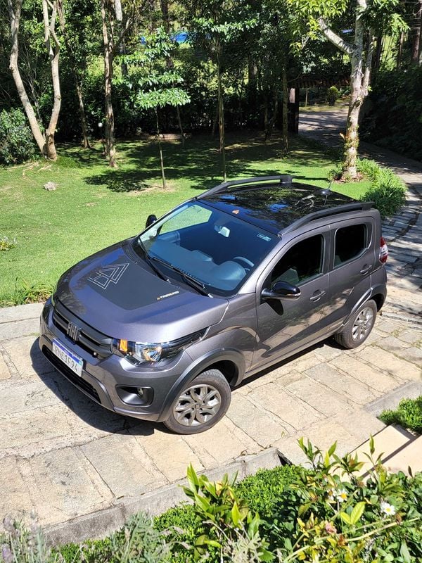 A Gazeta Versão Trekking do Fiat Mobi incorpora estética off road