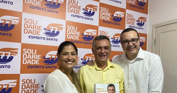 Audifax reforça palanque militar e pastor A Gazeta