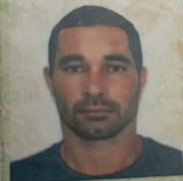 A Gazeta Homem é assassinado no meio da rua em Ilha dos Ayres Vila Velha