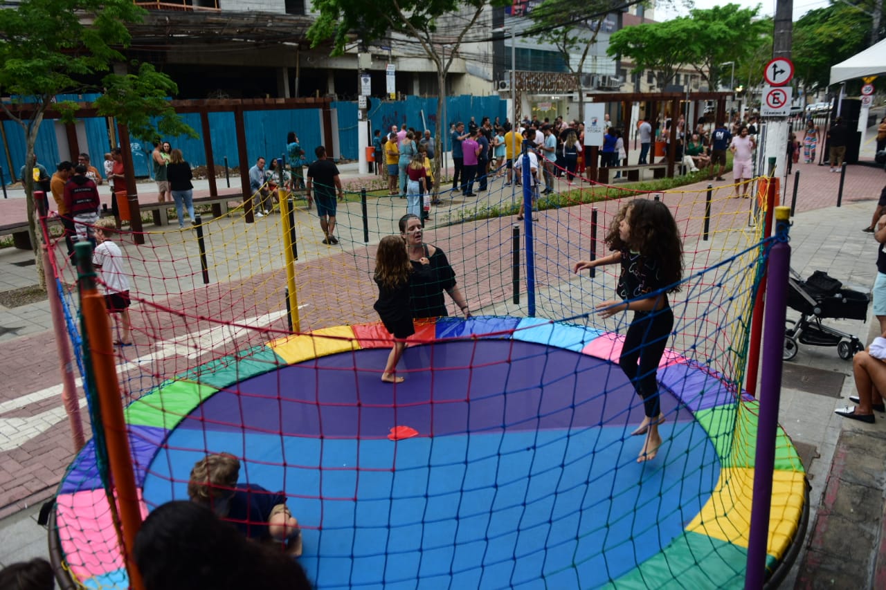 A Gazeta Ap S Reforma Nova Rua Da Lama Inaugurada Em Vit Ria