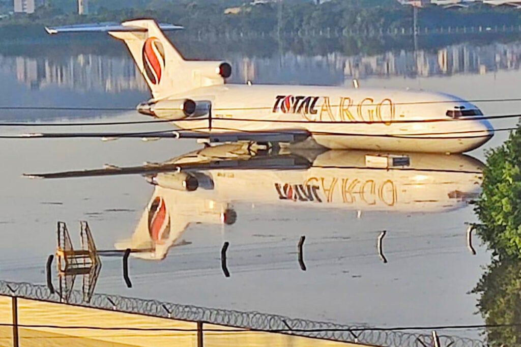 A Gazeta Ap S Meses Aeroporto De Porto Alegre Retoma Check In