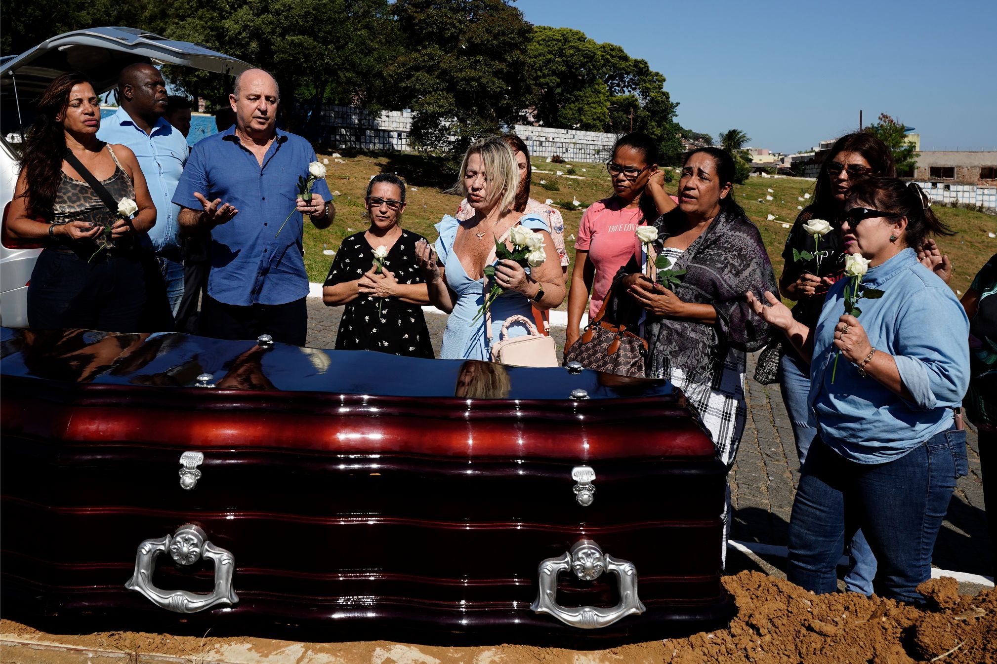 A Gazeta Clarinha é enterrada no ES após internação por 24 anos