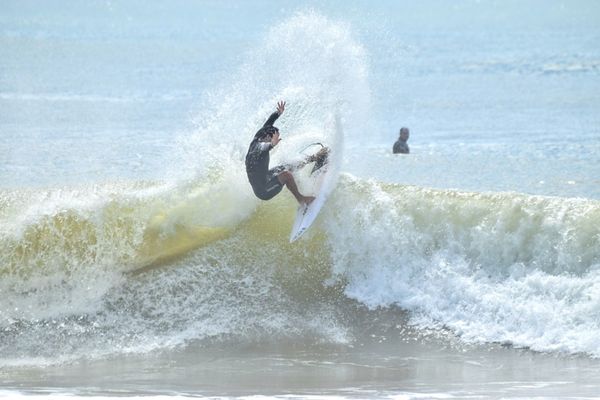 A Gazeta Acompanhe Ao Vivo O Segundo Dia Do Dream Tour De Surfe Em