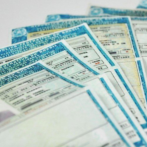 O Detran-ES afirmou que, em breve, todos vão receber orientações sobre os procedimentos para dar andamento ao processo de habilitação
