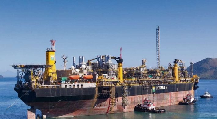 Empresa lançou edital para afretar o navio-plataforma que vai operar a partir de 2024 no projeto Integrado Parque das Baleias, no campo em Jubarte. Executivos garantiram que a estatal vai continuar operando no Espírito Santo