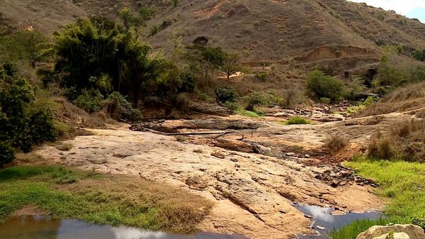 Seca no Rio Santa Joana, em Colatina, Região Noroeste do Estado. Data: 21/08/2019