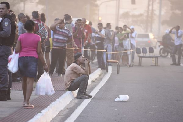 20/09/2019 - Incêndio na Vila Rubim, Vitória. por Carlos Alberto Silva