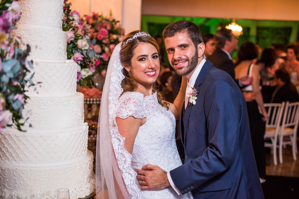 Casamento. Bruno Lopes Machado  e Carolina Zorzanelli Costa: no dia do sim-sim. Crédito: Wanderson Lopes