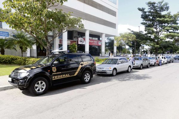 Polícia Federal realiza Operação Orion para apreender arquivos da Telexfree, em 2014. Crédito: Bernardo Coutinho - 24/07/2014