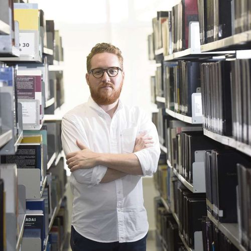 Secretário de Estado da Educação, Vitor de Angelo, fala sobre as medidas elaboradas para volta do funcionamento das escolas no Espírito Santo em entrevista à CBN Vitória nesta segunda-feira (10). A princípio, atividades estão suspensas até 31 de agosto
