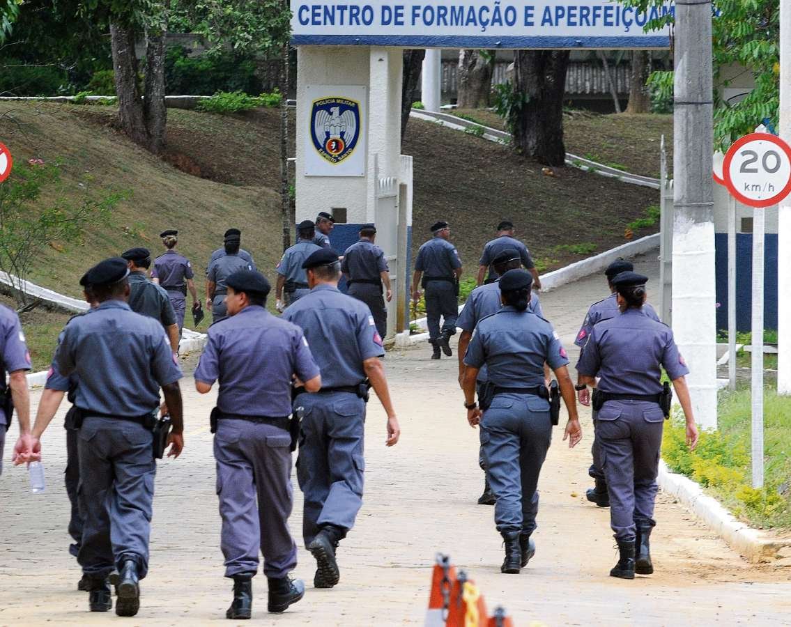 Pesquisa inédita é do Fórum Brasileiro de Segurança Pública; mais de 30% das vagas de policiais previstas não estão preenchidas