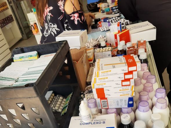 Irmãos foram presos por desvio de medicamentos do setor público e farmácia clandestina por Divulgação Polícia Civil