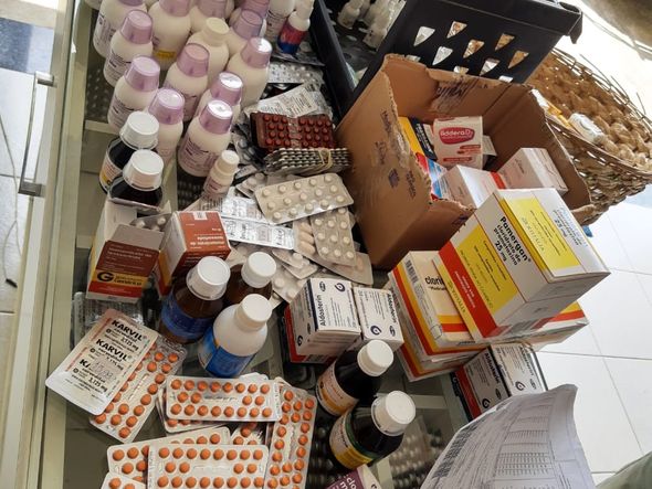 Irmãos foram presos por desvio de medicamentos do setor público e farmácia clandestina por Divulgação Polícia Civil