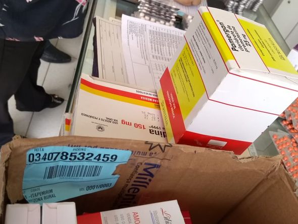 Irmãos foram presos por desvio de medicamentos do setor público e farmácia clandestina por Divulgação Polícia Civil