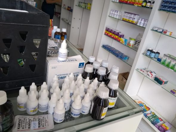 Irmãos foram presos por desvio de medicamentos do setor público e farmácia clandestina por Divulgação Polícia Civil