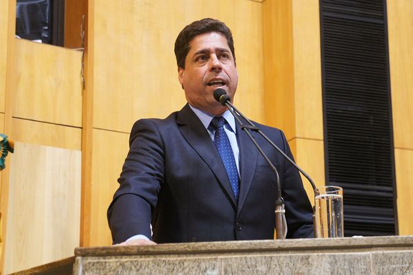 Marcelo Santos fez discurso em defesa de governo Casagrande