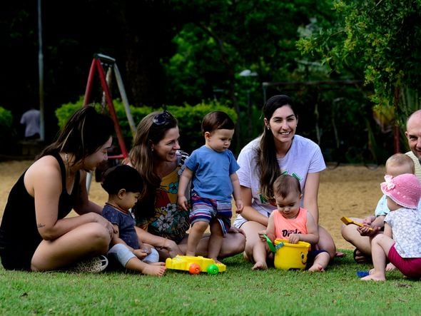  Crianças com os pais brincando no Parque da Cebola - Ensaio fotográfico por Ricardo Medeiros