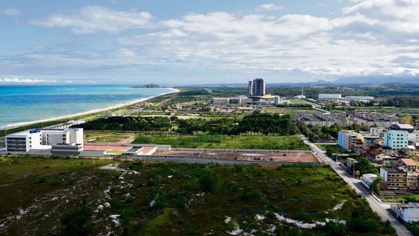 Com a revisão do Plano Diretor Municipal (PDM) a cidade vive momento de expansão urbana qualificada com empreendimentos surgindo em regiões como o entorno da rodovia Leste-Oeste