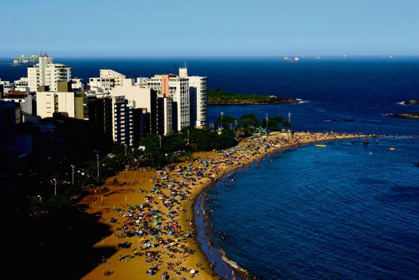 Praia da Costa, um dos bairros mais nobres da Grande Vitória, ganha novos imóveis . Crédito: Ricardo Medeiros