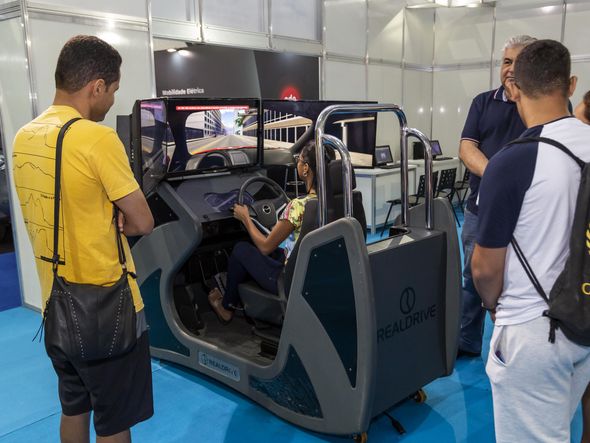 Feira automotiva Autotech em Vitória por Jefferson Rocio