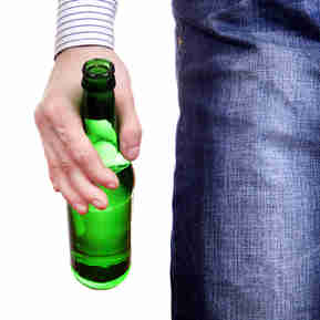 Imagem - Vendas de bebida alcoólica via delivery e internet disparam