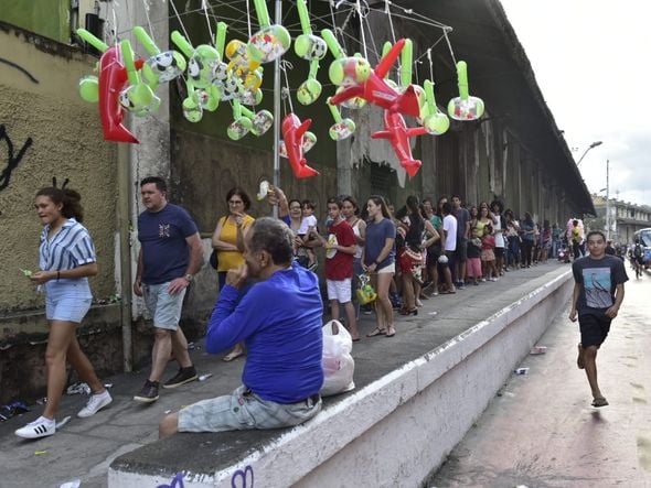 Efeito Logos Hope: vias congestionadas na Grande Vitória por Fernando Madeira