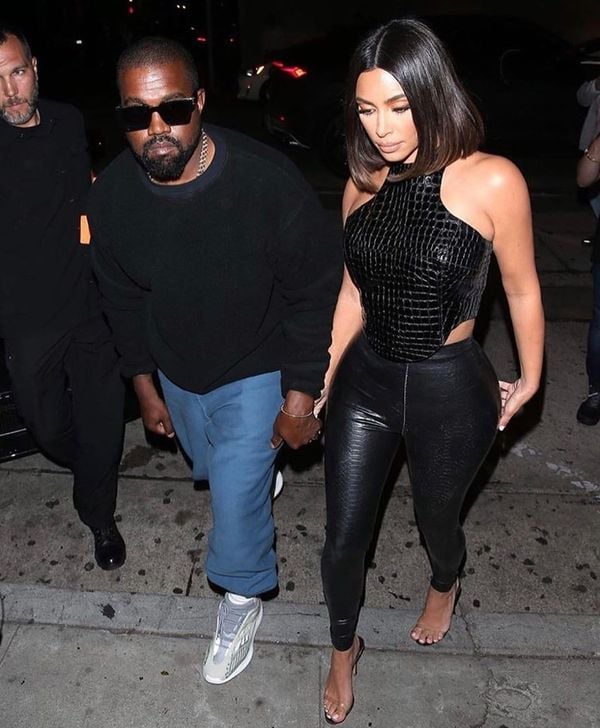 O rapper Kanye West e a esposa, a socialite Kim Kardashian