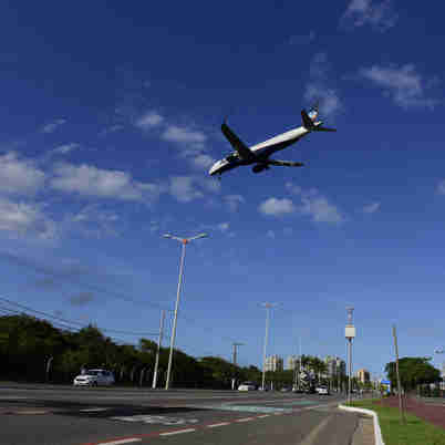 Imagem - Brincadeira com laser: o perigo que ronda o Aeroporto de Vitória