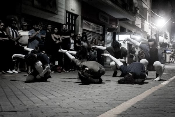 Espetáculo de dança 'Revoada'