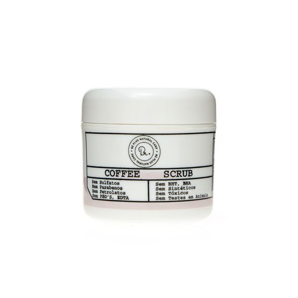 História. O Coffee Scrub é o primeiro produto sonhado, pensado e desenvolvido pela minha marca. Tenho um carinho especial por ele, que estava na minha primeira linha de cosméticos. Crédito: Divulgação: Beatriz Tardin