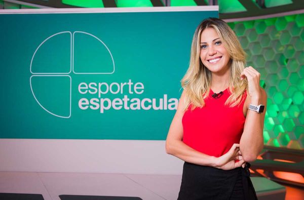 A apresentadora do "Esporte Espetacular", Bárbara Coelho. Crédito: Globo/João Cotta