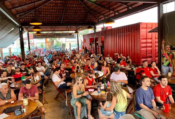 A Gazeta  Bares do ES fazem promoções para jogo do Flamengo na Libertadores