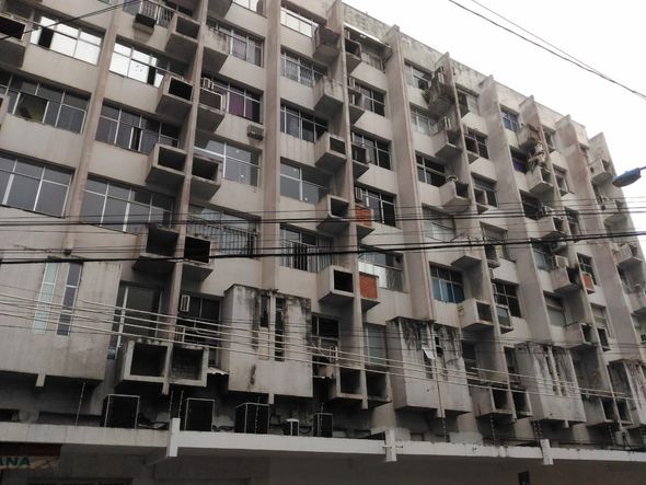 Prédios em Vila Velha mostram irregularidades por Laís Magesky