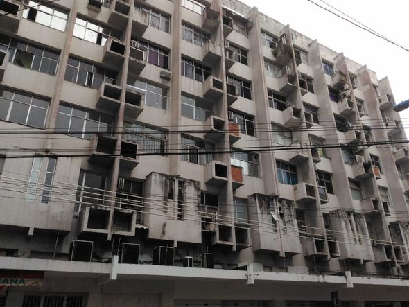 Prédios em Vila Velha mostram irregularidades por Laís Magesky