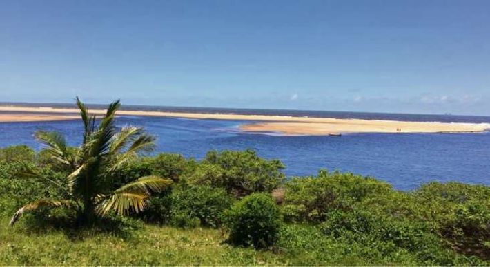De acordo com o alerta, a ocorrência deve ser percebida entre o norte de Linhares, no Espírito Santo, e o sul de Nova Viçosa, na Bahia