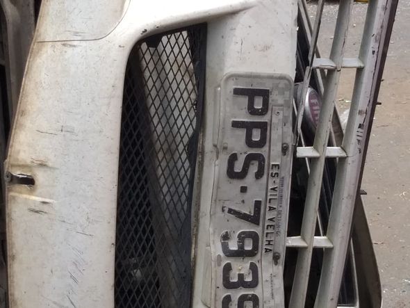 Carro da Prefeitura de Jaguaré se envolve em acidente em Aracruz por Marco Antonio Alves dos Santos