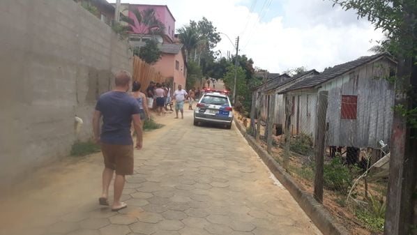 o crime aconteceu na tarde deste domingo 17 no bairro novo brasil em governador lindenberg 87097