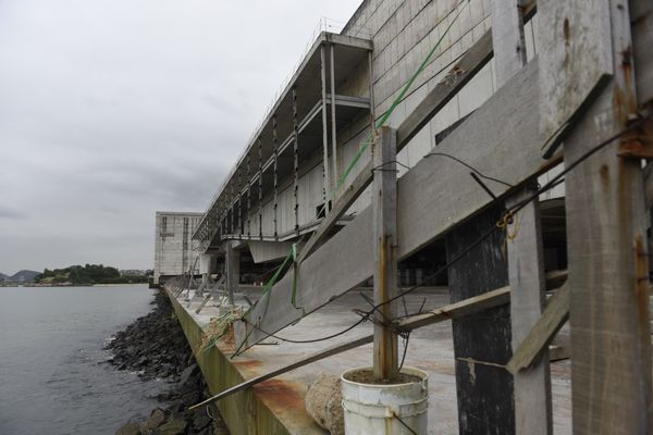 Data: 17/09/2018 - ES - Vitória - Obra do Cais das Artes na Enseada do Suá  por Vitor Jubini
