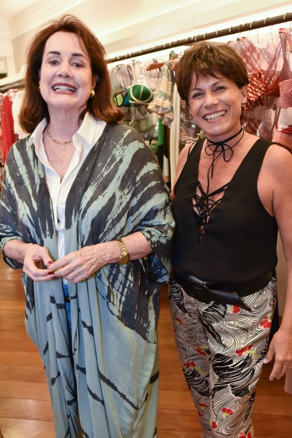 QUERIDAS DE RR. Diana Murad e Sandra Pontes: tarde fashion em Vix. . Crédito: Monica Zorzanelli