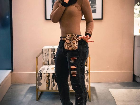 Inspire-se nos looks de Vivi Guedes, influencer da novela das 21h por Reprodução/ Instagram @estiloviviguedes
