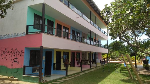 Aos poucos o setor hoteleiro vai se recuperando e os turistas já começam a voltar. Nesta pousada, em dias de eventos, todas as suítes ficam reservadas. Crédito: Leonardo Goliver