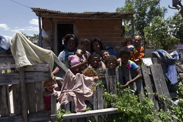 Família em Jabaeté, Vila Velha, vive somente com a renda do Bolsa Família