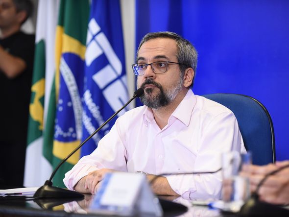 Abraham Weintraub deu o panorama do primeiro dia de realização do Enem por Luis Fortes/MEC