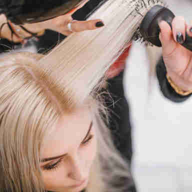 Imagem - Saiba escolher o melhor tipo de escova ou pente para seus cabelos